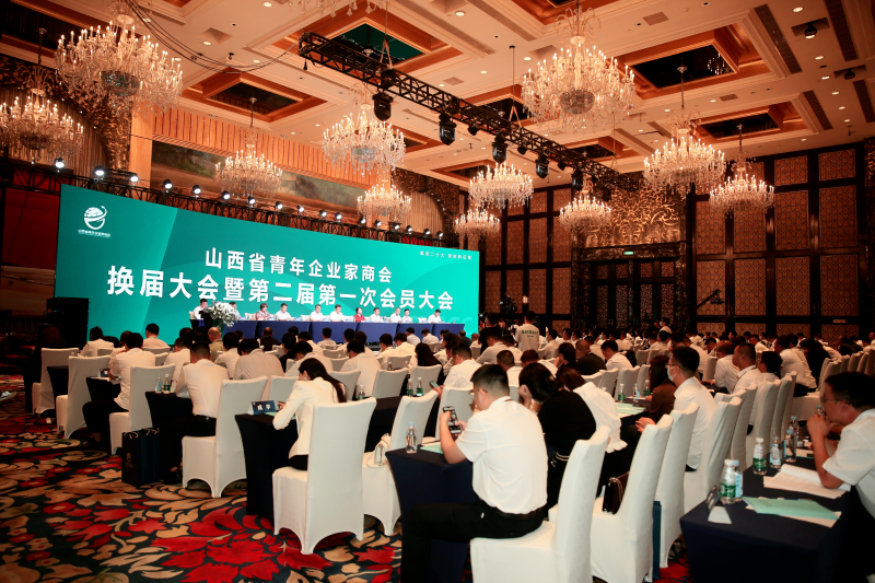 天娛數(shù)科旗下頂流實驗室總經(jīng)理鄭屹呈受邀參加山西青商會并發(fā)表主題演講(圖1) 天娛數(shù)科旗下頂流實驗室總經(jīng)理鄭屹呈受邀參加山西青商會并發(fā)表主題演講(圖1)